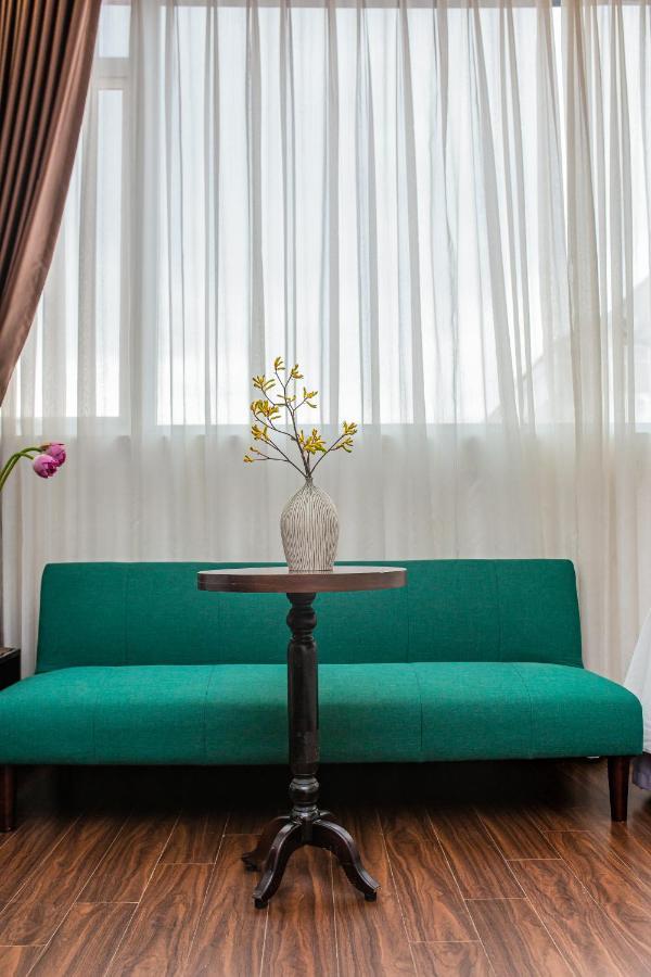 Hanoi Center Silk Boutique Hotel & Travel Exterior photo