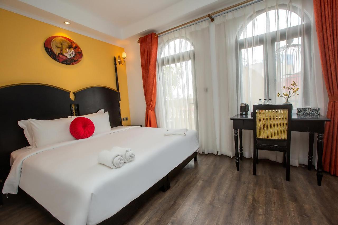 Hanoi Center Silk Boutique Hotel & Travel Exterior photo